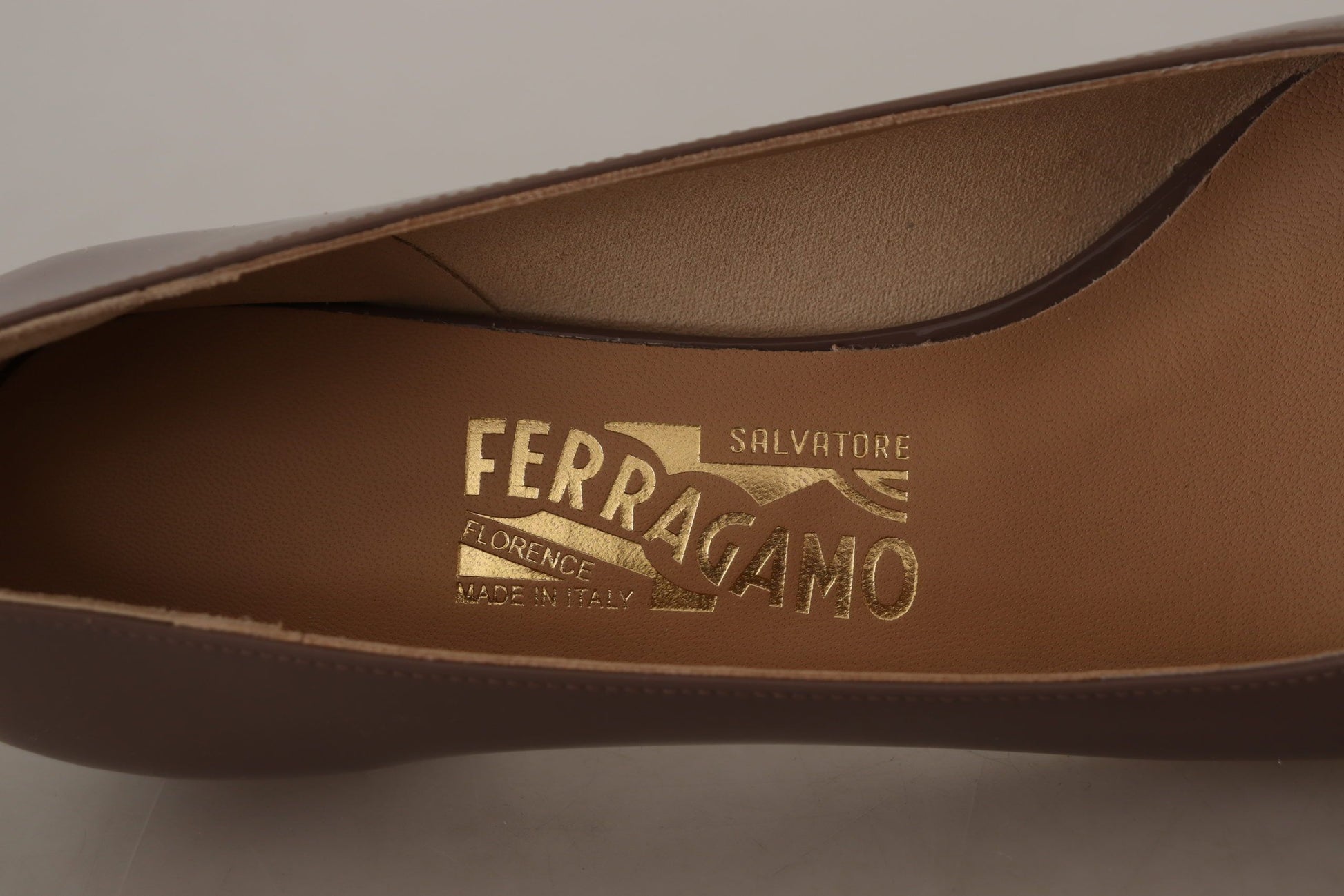 Salvatore Ferragamo Elegant Caraway Brown Pumps with Vara Bow - Ora And Co.